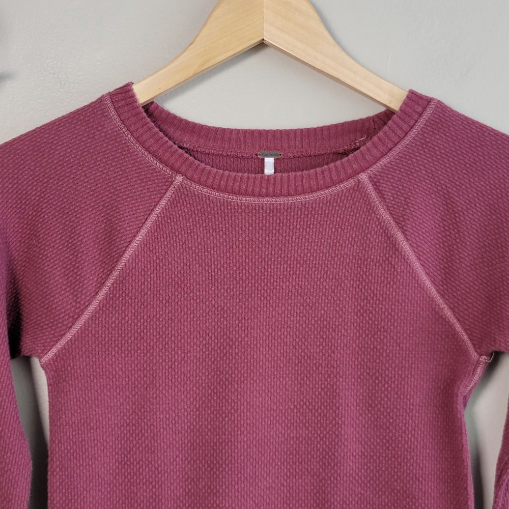 Free People XS In The Mix Cuff Thermal Crochet Knit Sleeve Burgundy Top Henley - Picture 4 of 11